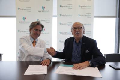 Firma convenio II Carrera de la Prensa. Firma con Quirónsalud.