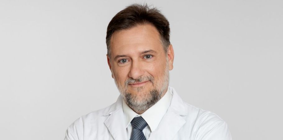 DR_JULIO_ALBISUA_web