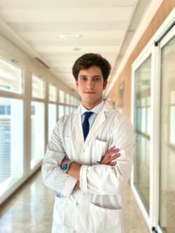 El doctor Miguel Contreras
