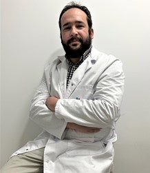 Dr. Alberto Pérez Vargas