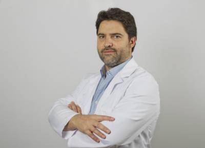 Dr. Javier Cambronero.jpg