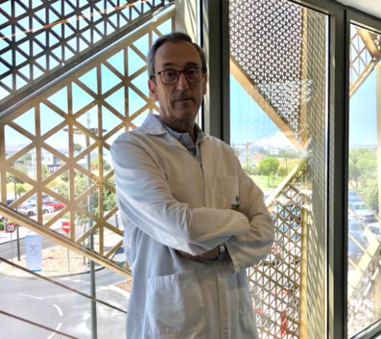 El doctor Manuel Anguita, jefe de servicio de Cardiología del Hospital Quirónsalud Córdoba.