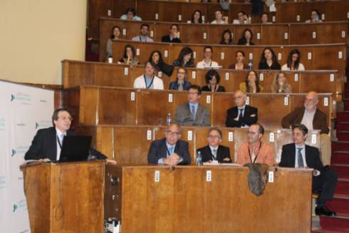 2019 03 25 Un momento durante la conferencia magistral sobre el Prof. De León