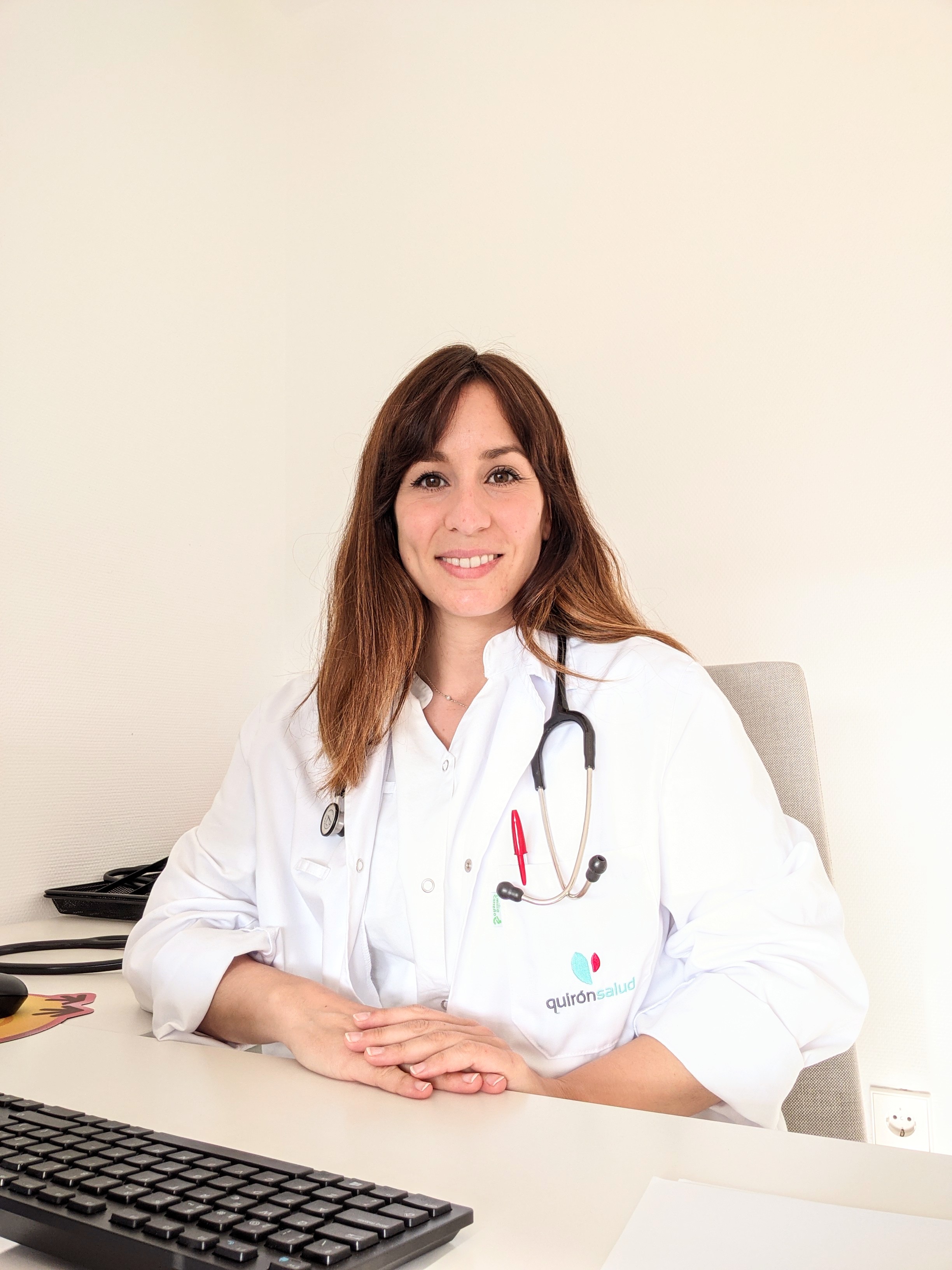 doctora-Violeta-Román-Barba-cardiologia-pediatrica