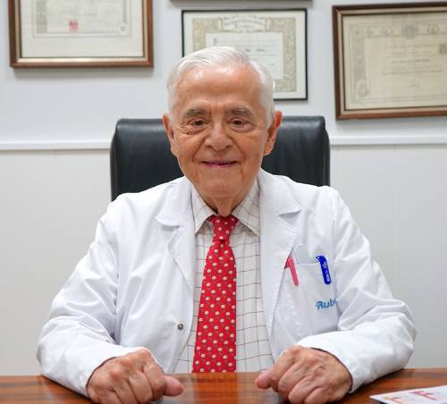 Dr. Juan José Vidal Peláez
