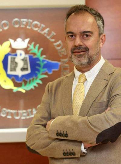 Dr. Adolfo Toledano