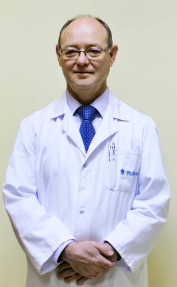Dr. Luis Pastor