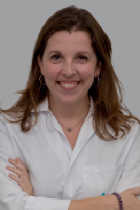 Dra Ana Casas