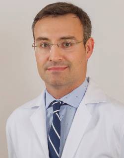 Dr. Roberto Martín Reyes