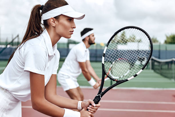 Descubre los beneficios de jugar al tenis | Blogs Quirónsalud