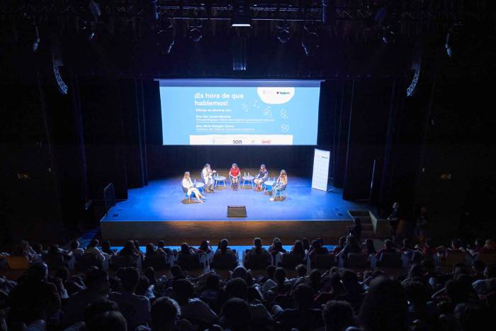 El auditorio de CaixaForum durante el evento de la Fundación Quirónsalud